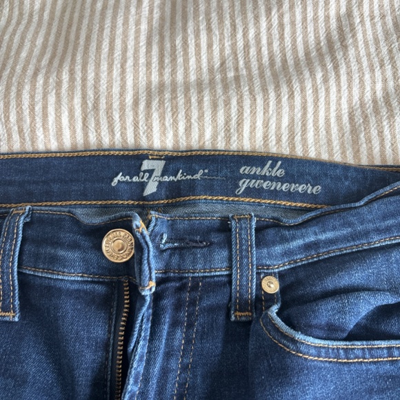 7 For All Mankind Guenevere Ankle Skinny Distressed Jeans - Picture 4 of 5